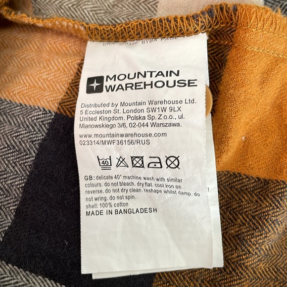 Mountain Warehouse Button Down - Picture 4 of 5